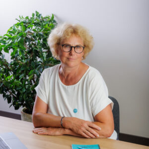 Dina Herde  