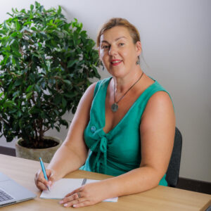 Ilona Tiesniece  